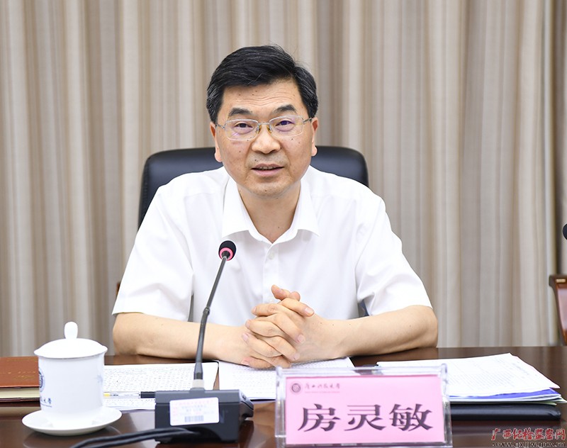 房灵敏到广西科技大学调研