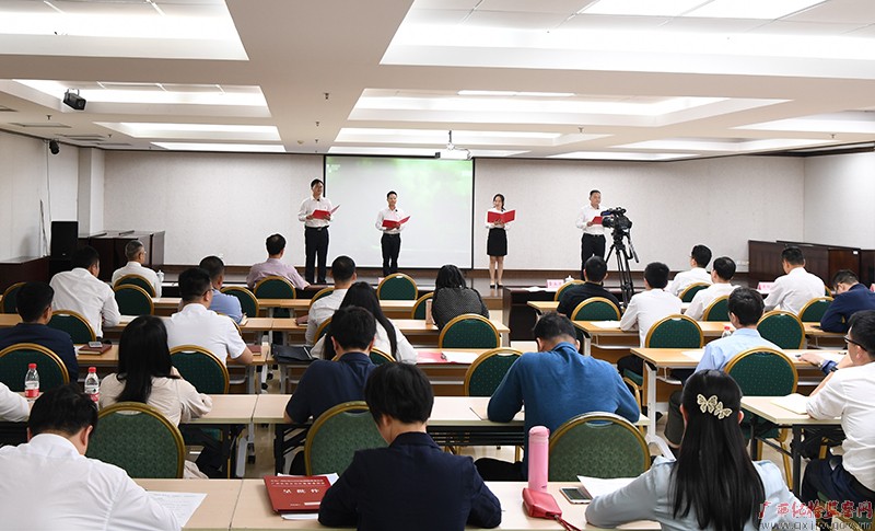 自治区纪委监委机关开展“感党恩 跟党走” “润德悦心”朗读会活动