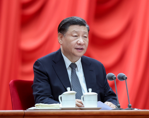 习近平：扎实抓好主题教育 为奋进新征程凝心聚力