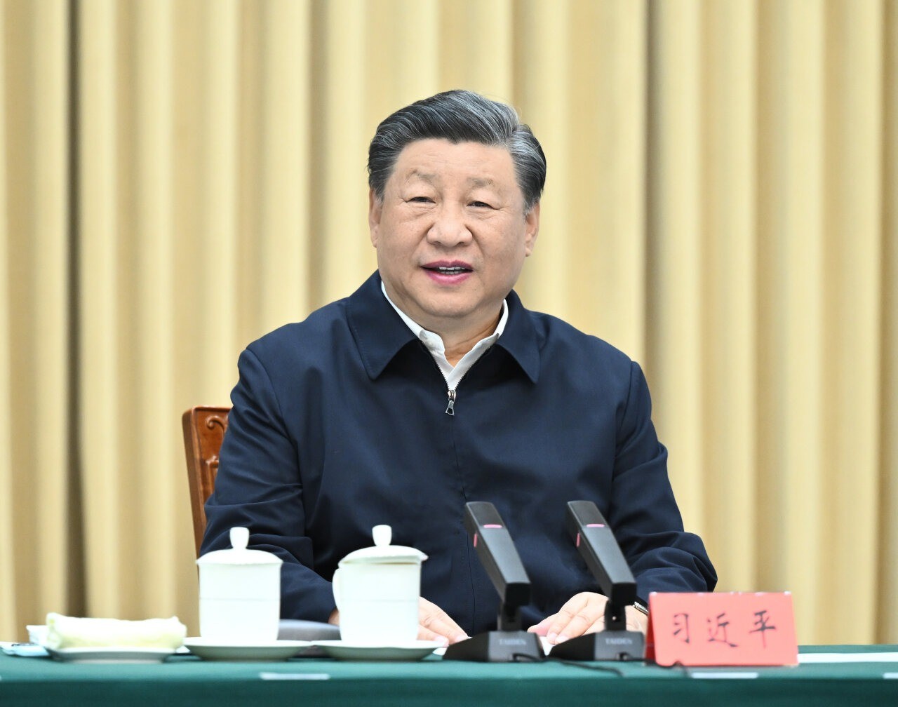 习近平:牢牢把握新疆在国家全局中的战略定位 在中国式现代化进程中更好建设美丽新疆