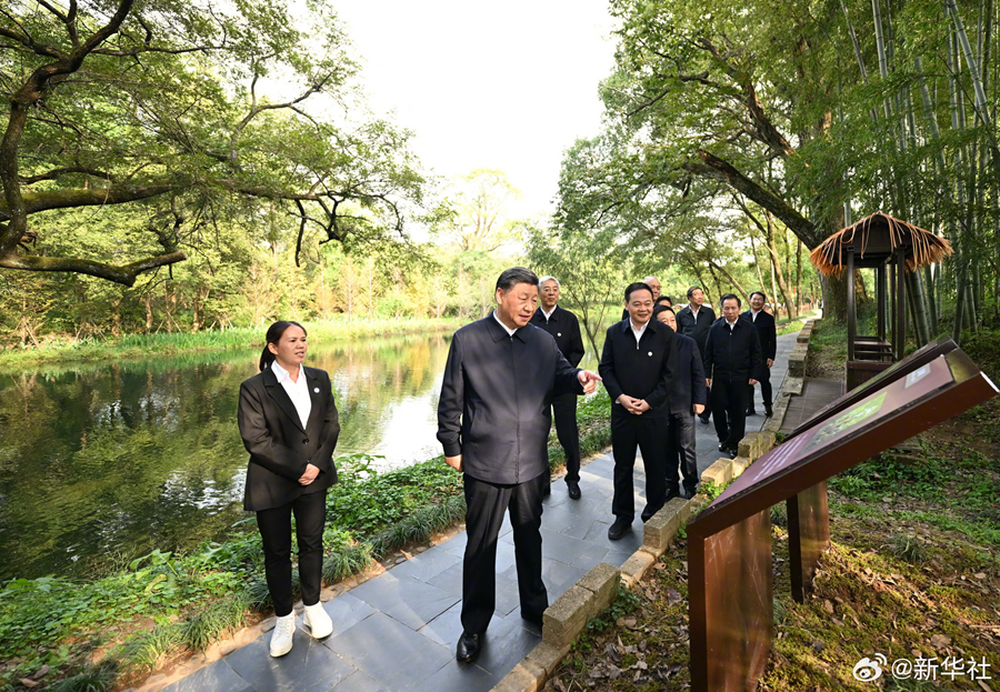 习近平在江西景德镇市、上饶市考察调研