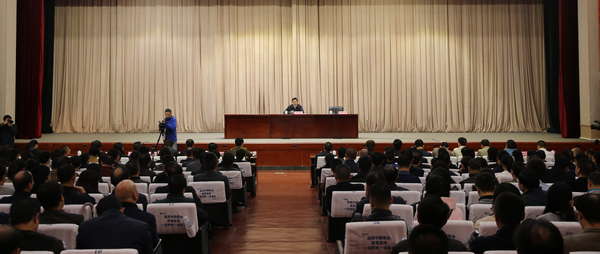 韦翼群到桂林市宣讲党的十九大精神