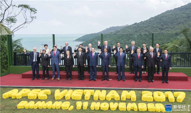 连任国家主席——习近平引领中国走向强盛