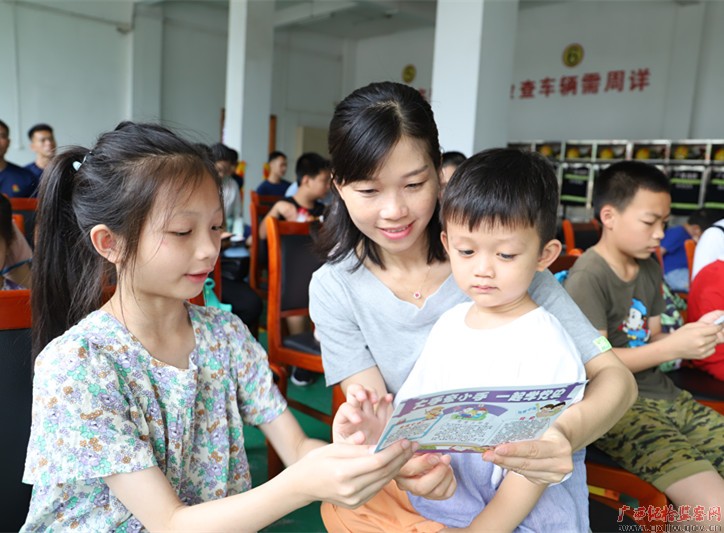 镜头|童心向党 健康成长
