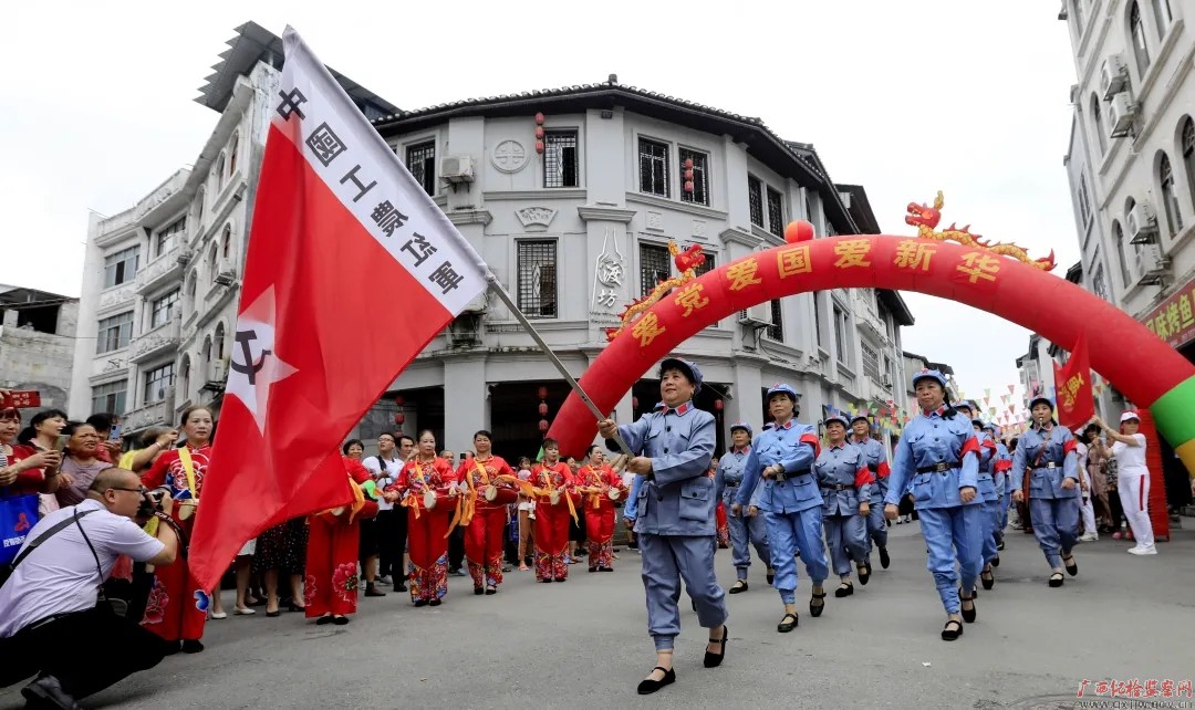镜头|颂扬百年辉煌