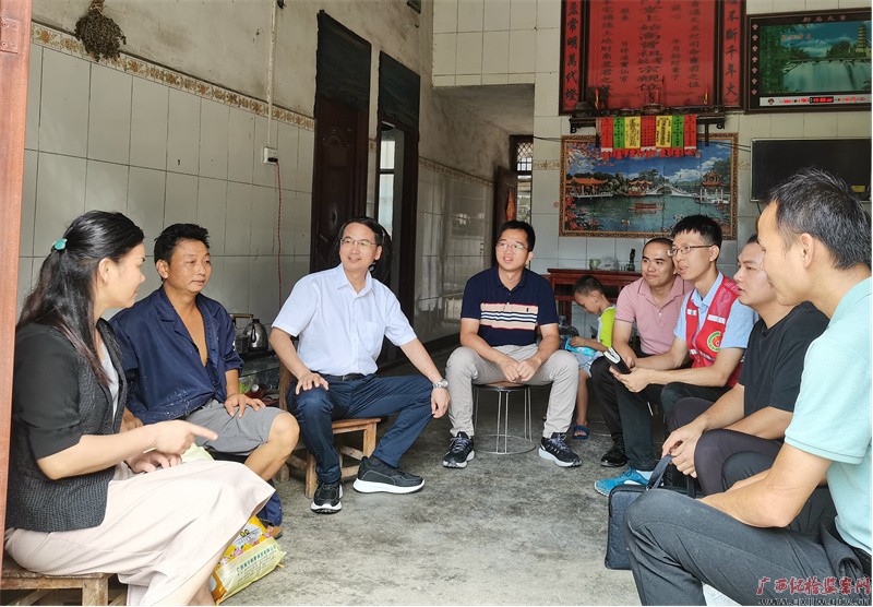 书记谈丨高举伟大建党精神火炬 点亮护航新时代乡村振兴之路