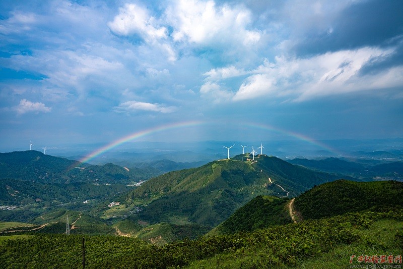 博白马子嶂风景区图片