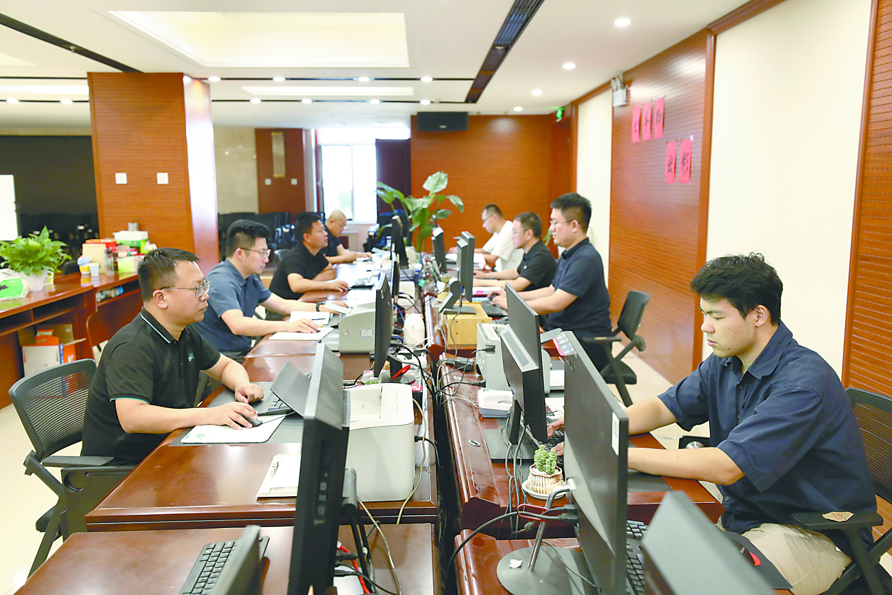 深度关注丨在解决“旧账”中建立“新功”