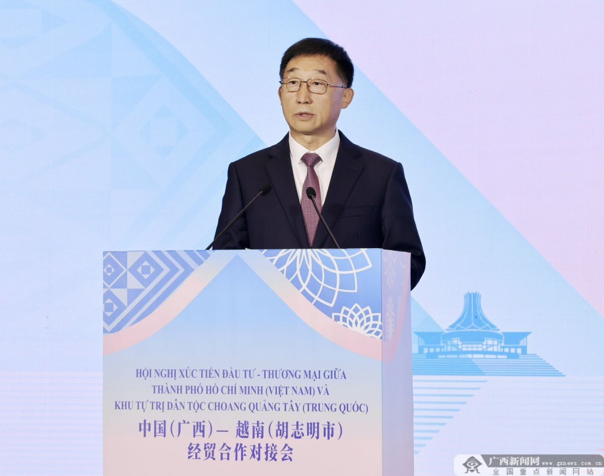 刘宁率广西代表团访问越南