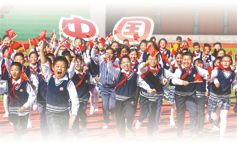 伟大祖国，向新而兴！
