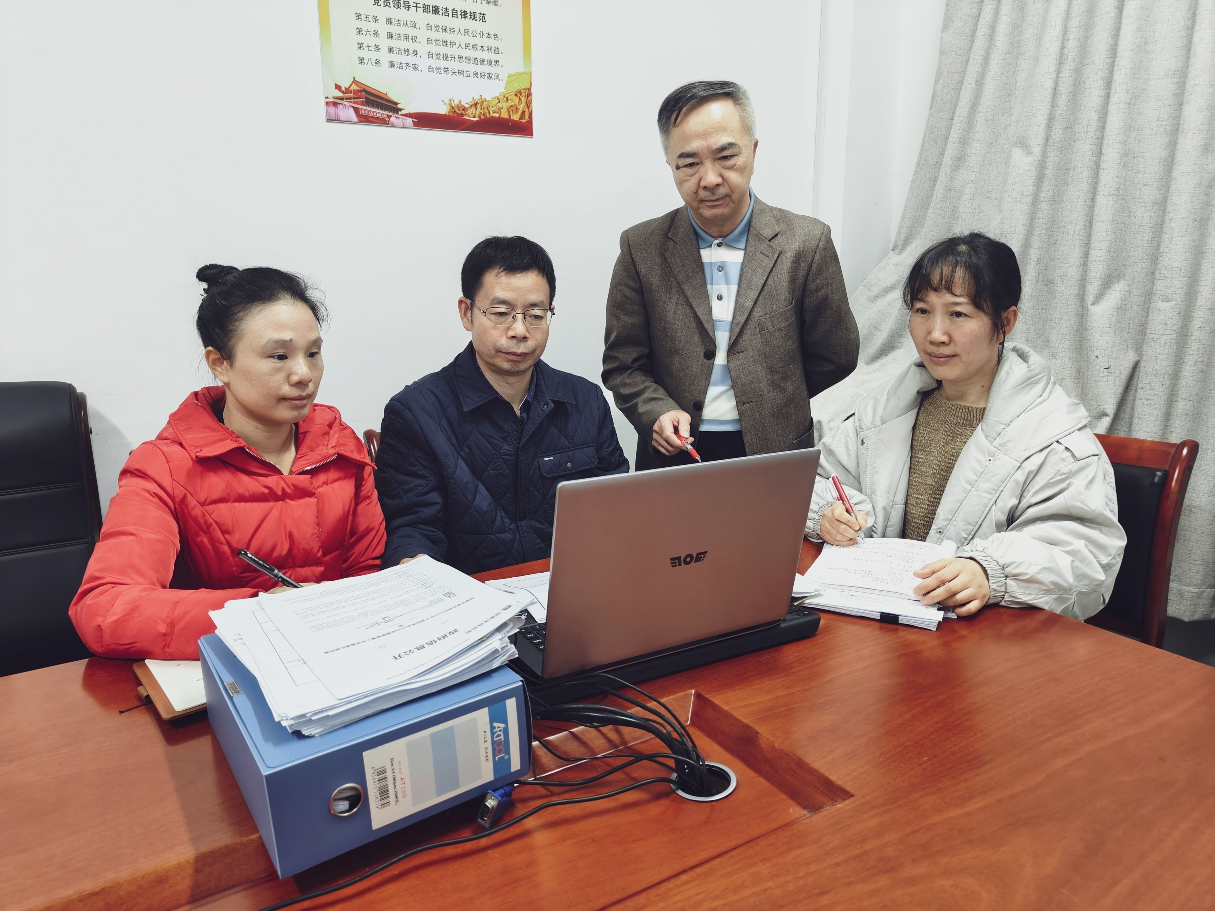 实践与思考丨树立严格管理关心爱护鲜明导向