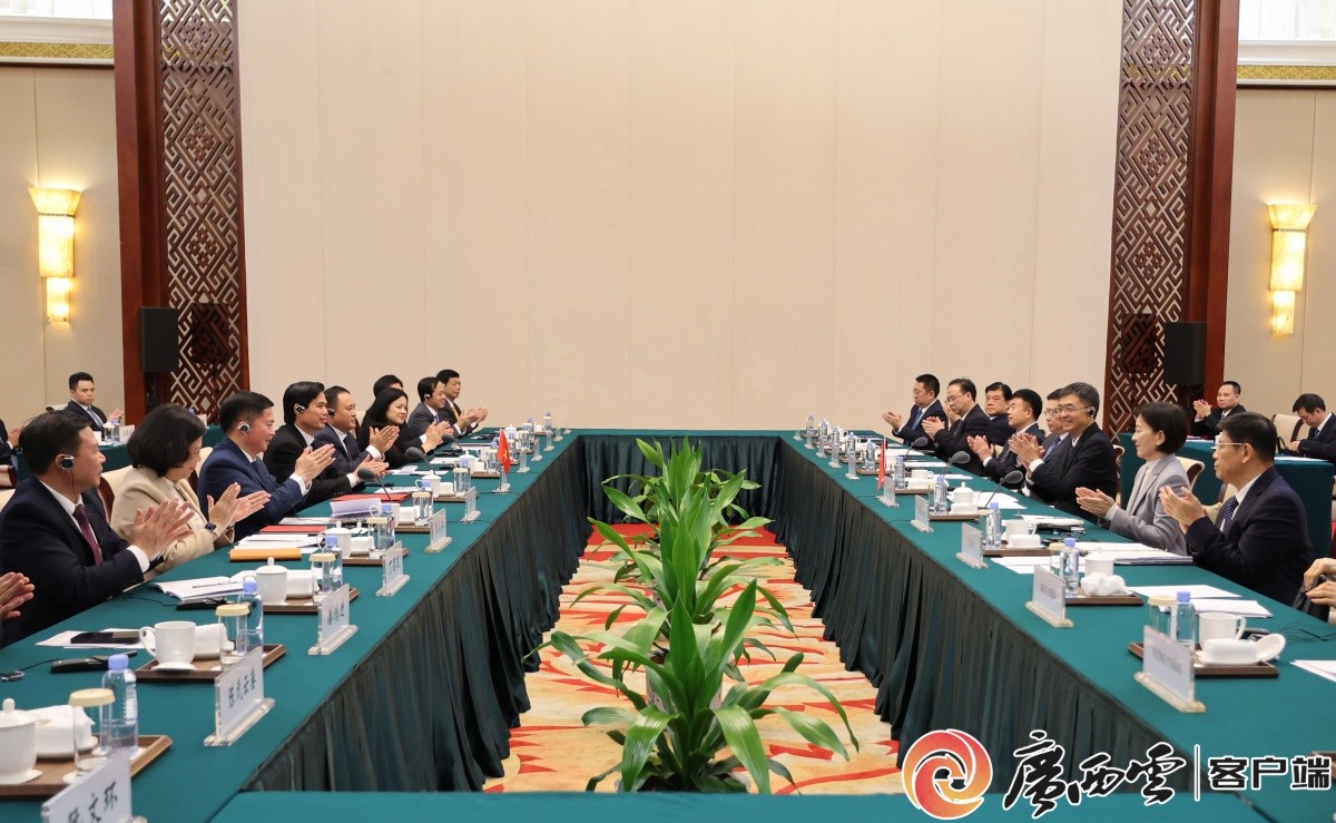 广西与越南谅山省举行工作会谈 陈刚黄国庆韦韬出席并讲话