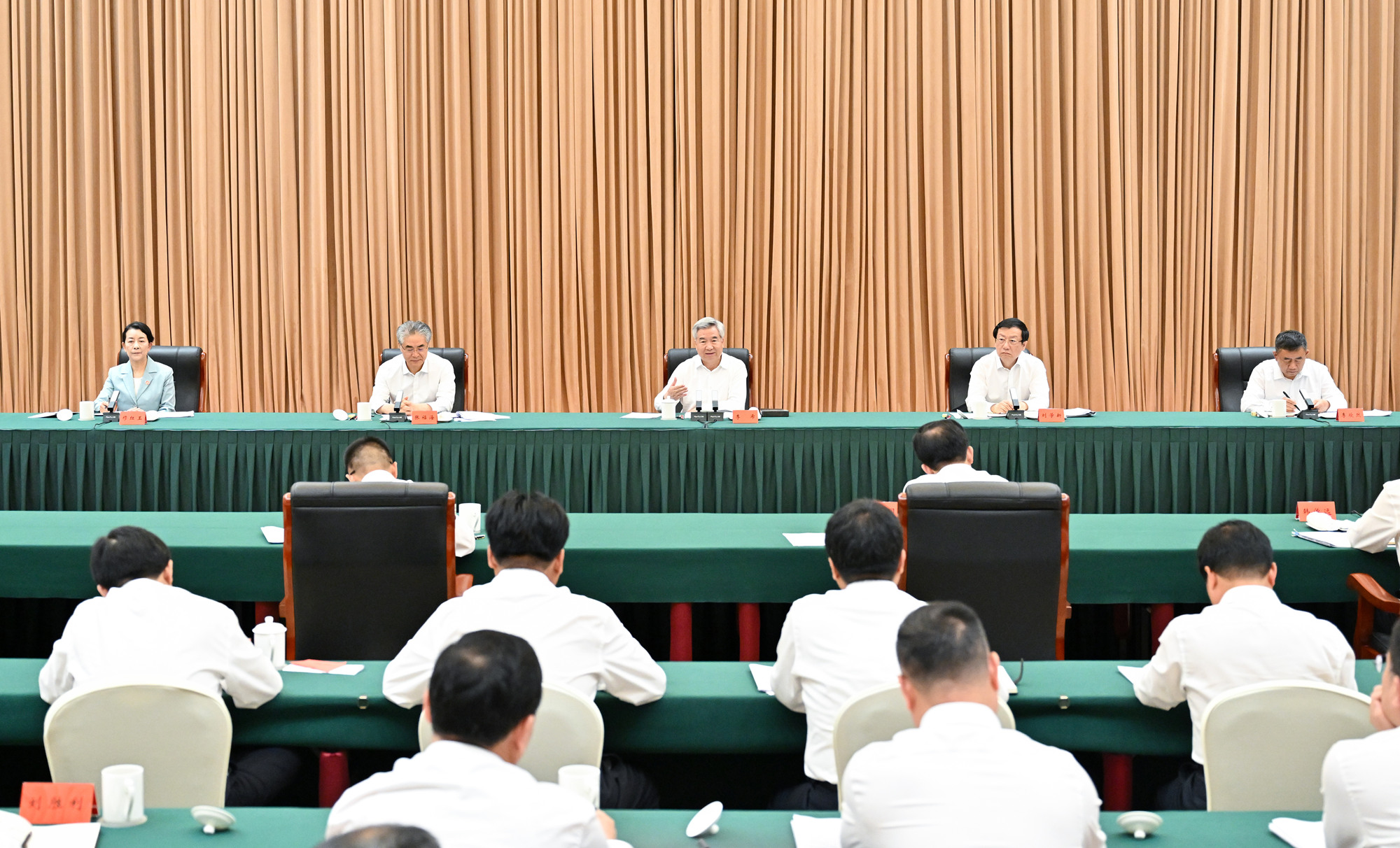 李希在河南调研时强调 牢固树立和践行正确政绩观 推进新征程纪检监察工作高质量发展