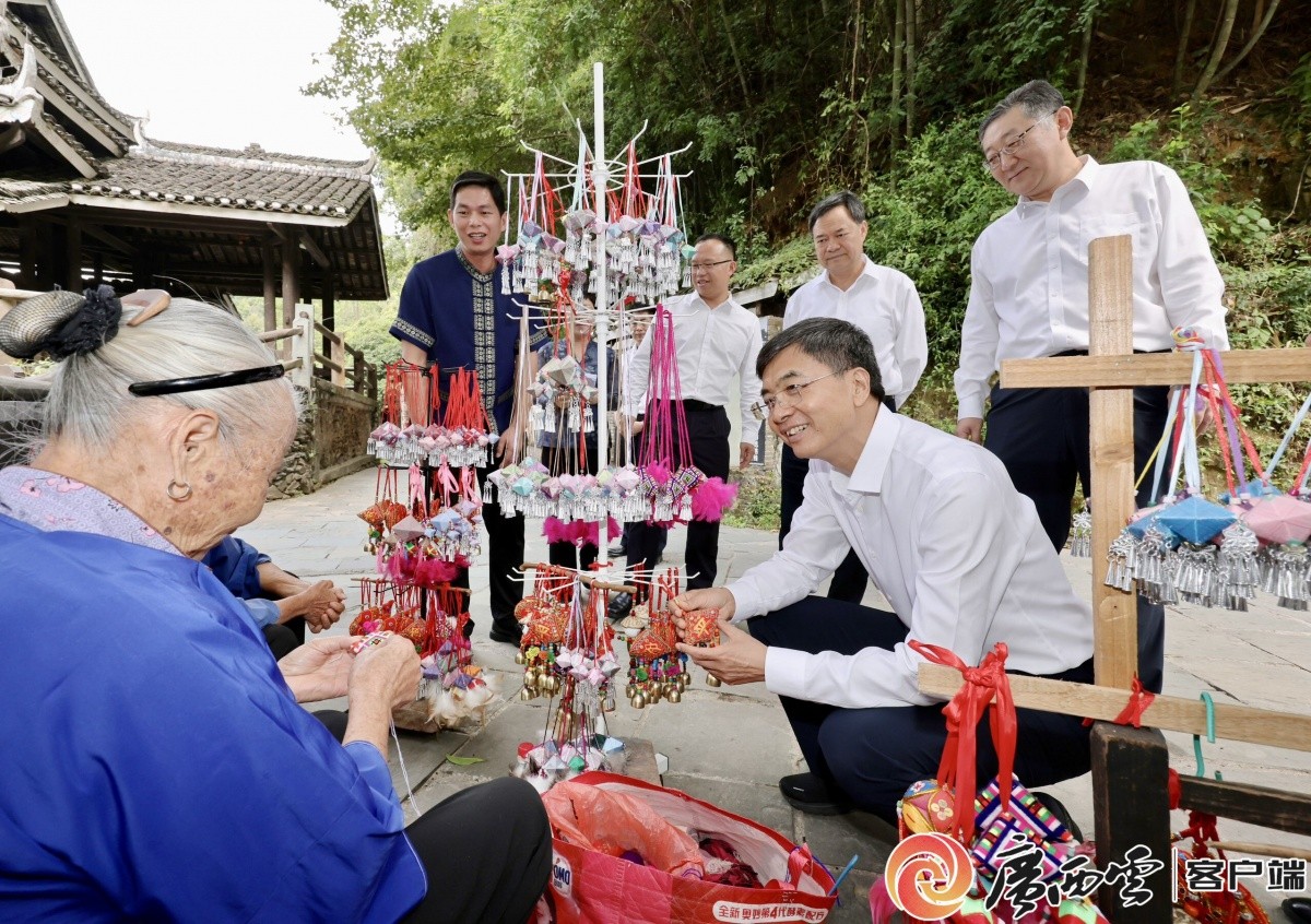 陈刚在柳州调研时强调 巩固拓展树立和践行正确政绩观学习教育成果 扎实推进经济社会高质量发展