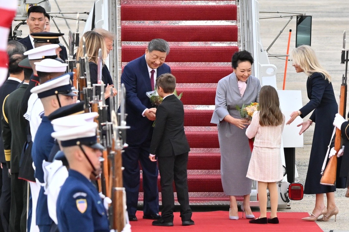 习近平抵达华盛顿对美国进行国事访问
